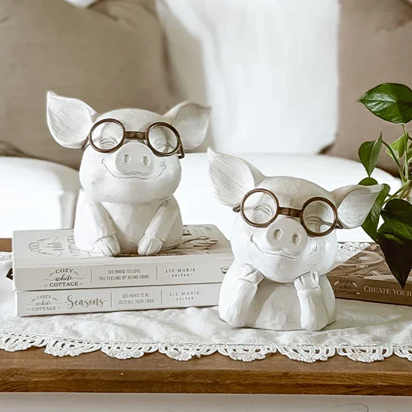 Animal Figurines: Adorable Pigs with Glasses – Decor Steals