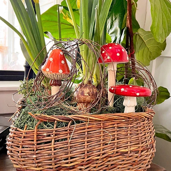 Ceramic Mushroom Plant Stakes, Set of Three – Decor Steals