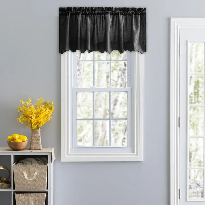Ellis Curtain Portland Crushed Taffeta Rod Pocket Valance – 48×15″, Black