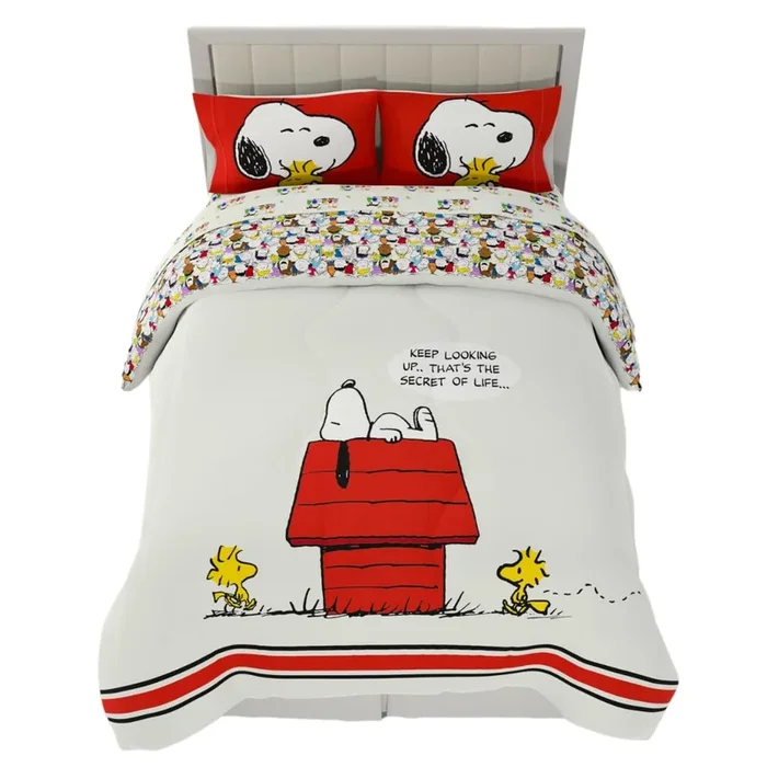 Franco Peanuts & Snoopy Classic Pals Super Soft Comforter and Sheet Set, 5 Piece Queen Size, (Official Licensed Product) Collect