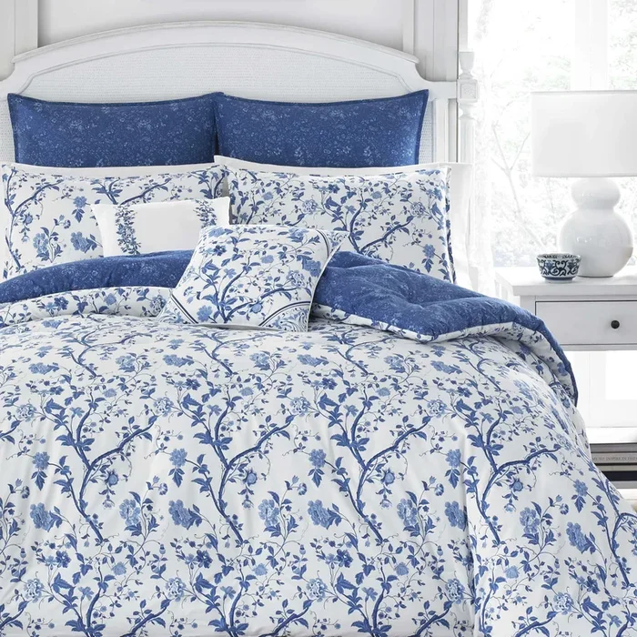 Laura Ashley – King Comforter Set, Reversible Cotton Bedding, Includes Matching Shams with Bonus Euro Shams & Throw Pills (Elise