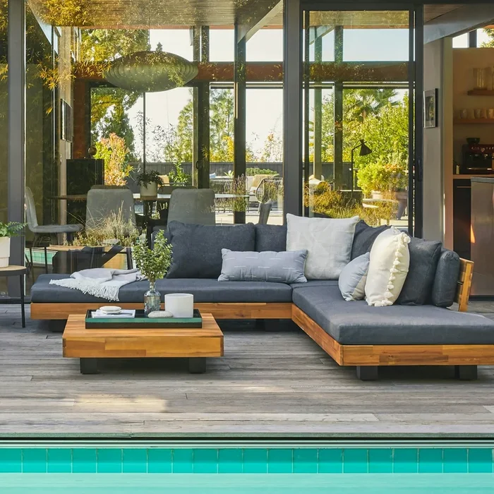 Lubek 100.5″ Outdoor Low Corner Sectional – Slate Gray