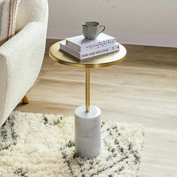 Narro Marble Side Table – Brass