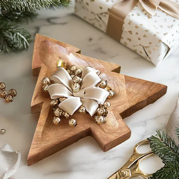Natural Wood Christmas Tree Platter – Decor Steals